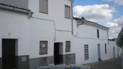 Chalet pareado en venta en Calle de Cervantes, Higuera de la Sierra de 97.000 €